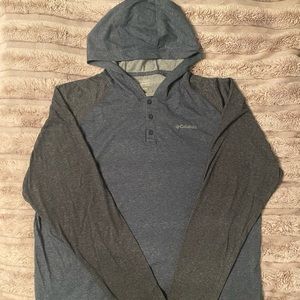 NWOT Men’s TALL Columbia lightweight hooded henley